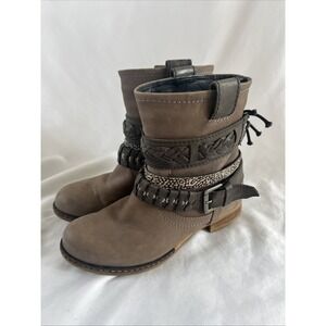 Bull Boxer Giorgia Boots Bootie Women's 7 Buckle Tie‎ Slip On Brown Beige